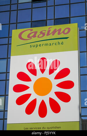 Supermarché Casino logo, Lyon, France Banque D'Images