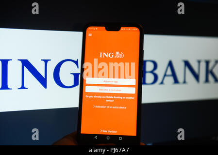 Cracovie, Pologne. 16Th Jun 2018. Logo de la Banque ING est vu sur un téléphone mobile Android. La Banque ING aujourd'hui à une amende de 900 millions de dollars de l'argent pour la lessive. Credit : Omar Marques/SOPA Images/ZUMA/Alamy Fil Live News Banque D'Images