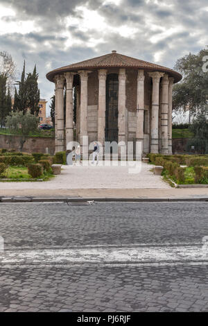 Temple d'Hercule Victor, Hercules Olivarius, Piazza Bocca della Verita, Forum Boarium (2e siècle), Rome, Latium, Italie Banque D'Images