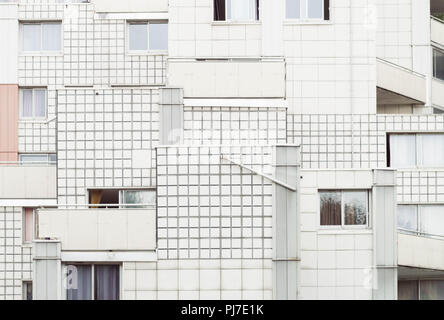 Tour d'habitation avec geommetric des formes de l'architecture française. Banque D'Images