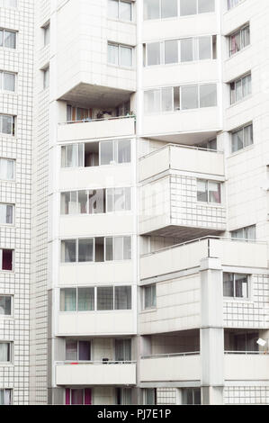 Tour d'habitation avec des formes d'architecture française geommetric Banque D'Images