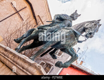 Estatua de Alfonso VIII. Cuenca. Castilla la Mancha. España. Banque D'Images