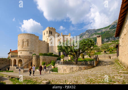 Musée Skanderbeg dans la forteresse, Kruja, Krujë, Durrës Qar, Durres, Albanie Banque D'Images