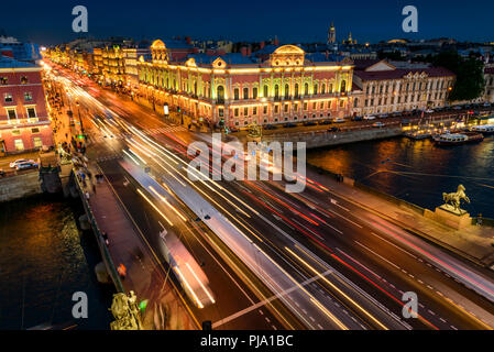 Saint-pétersbourg à partir de la toiture, Pont Anitchkov sur Nevsky Prospect et la Fontanka Banque D'Images