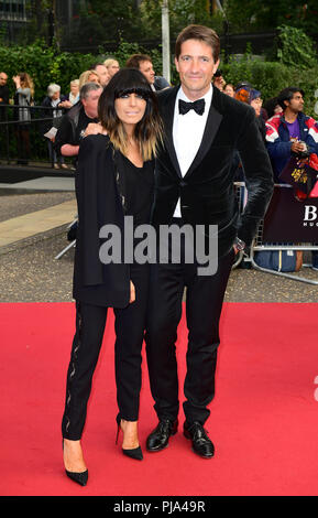 Claudia Winkleman et son mari Kris Thykier arrivant pour le GQ Men of the Year Awards 2018 en association avec Hugo Boss qui a eu lieu à la Tate Modern de Londres. Banque D'Images