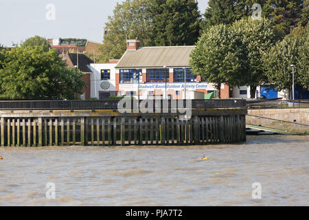 Shadwell Basin Outdoor Activity Centre Banque D'Images