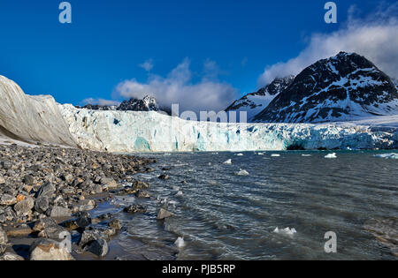 Gullybreen glacier, paysage d'Magdalenefjorden ou Svalbard, Spitzberg, Europe Banque D'Images