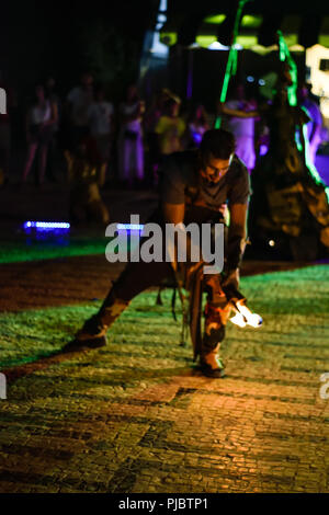 Dama de trapos feu des artistes de rue Dama de trapos feu des artistes de rue Banque D'Images