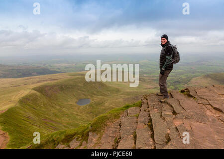 Le MCG à LLwch du sommet du du maïs dans les Brecon Beacons, Powys, Wales, UK Banque D'Images