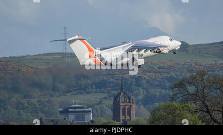 Vol de l'aviation du JOTA vu au départ de l'Aéroport International de Glasgow, Renfrewshire, en Écosse. Banque D'Images