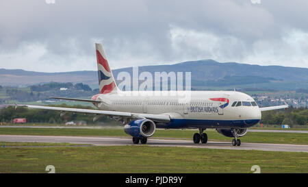 Navette de British Airways à Londres Heathrow vu de service à l'Aéroport International de Glasgow, Renfrewshire, en Écosse. Banque D'Images