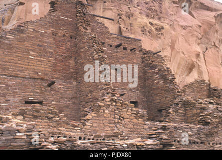 Location des murs en maçonnerie, ruines Anasazi de Pueblo Bonito, Chaco Canyon, Nouveau Mexique. Photographie Banque D'Images