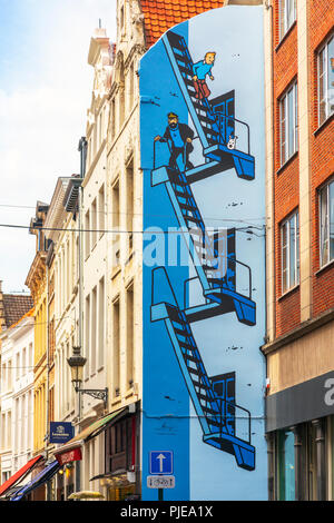 Une représentation de l'héros de bande dessinée TinTin belge , premier créé par Georges Remi sous le nom de plume de Herge, un petit garçon qui devient un héros. Banque D'Images