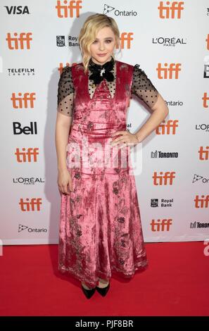 Chloe Grace Moretz assiste à la première de 'Greta' pendant le 43e Festival International du Film de Toronto, tiff, à Ryerson Theatre de Toronto, Canada, le 06 septembre 2018. Dans le monde d'utilisation | Banque D'Images