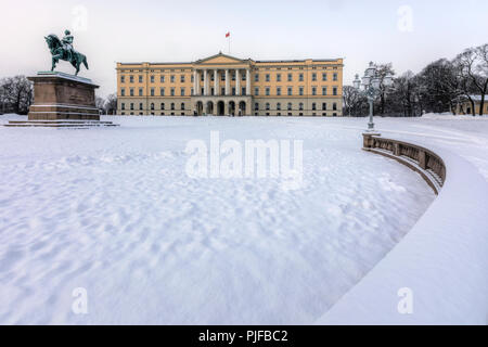 Oslo, Palais Royal, Norvège, Scandinavie, Europe Banque D'Images