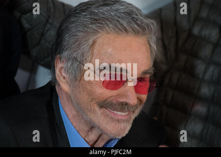 Burt Reynolds assiste à la 'Dog' Premiere pendant 2017 ans Tribeca Film Festival au Cinepolis Chelsea le 22 avril 2017 à New York. Banque D'Images