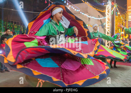 Danseurs tanoura égyptien,Le Caire, Egypte Banque D'Images