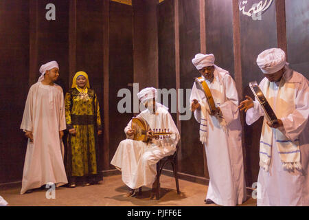 Nubian africain de danse et de chants soufis, Le Caire, Egypte Banque D'Images