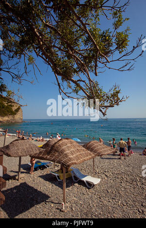 Les touristes en vacances, Durso beach, Russie Banque D'Images