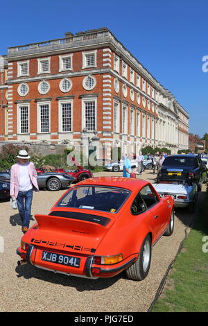 Porsche 911 Carrera RS (1972), Concours d'élégance 2018, 2 septembre 2018. Hampton Court Palace, Londres, Royaume-Uni, Europe Banque D'Images