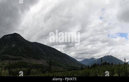 La forte pluie sur la vallée au Canada Banque D'Images