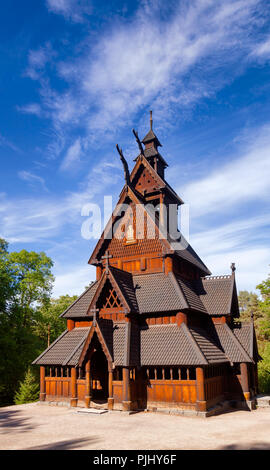 Ged en bois reconstruit Église (GED) Stavkyrkje en musée norvégien d'histoire culturelle à l'île de Bigdoy à Oslo, Norvège, Scandinavie Banque D'Images