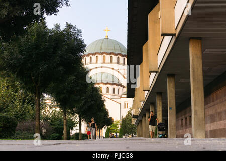 Low angle view of Saint Sava de l'église au plateau de Vracar à Belgrade, en Serbie. Banque D'Images