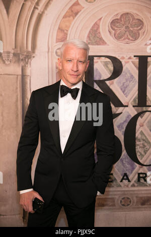 New York, NY, le 8 septembre 2018 : Anderson Cooper occupe le 50ème anniversaire de Ralph Lauren à terrasse Bethesda dans Central Park. Alamy Live News/ Sppider Sppider : Crédit/Alamy Live News Banque D'Images