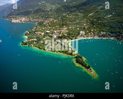 Vue aérienne, Lago di Garda, Lac de Garde, Malcesine, Italie du Nord, Veneto, Italie Banque D'Images