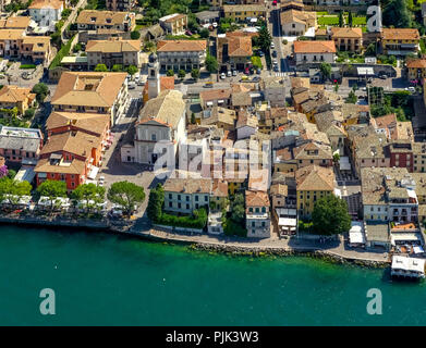 Vue aérienne, Lago di Garda, Lac de Garde, Bardolino, Italie du Nord, Veneto, Italie Banque D'Images