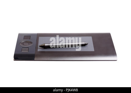 Numérique, tablette graphique et stylet isolé sur blanc. Photo haute résolution. Banque D'Images