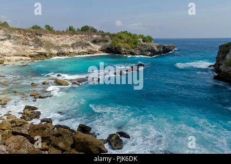 Blue Lagoon de Nusa Ceningan, Nusa Lembongan, à Bali, Indonésie Banque D'Images