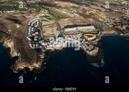 La Caleta, sur la côte ouest de Tenerife, village de pêche, baignade, baies, île volcanique, vue aérienne, Îles Canaries, Espagne Banque D'Images