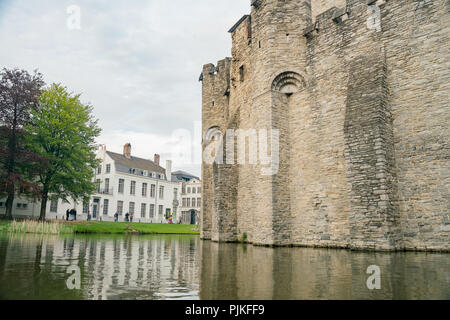 Gand, 28 avril : Après-midi sur le célèbre château des Comtes on APR 28, 2018 à Gand, Belgique Banque D'Images