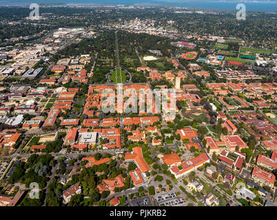 Campus de l'Université de Stanford à Palo Alto en Californie, Hoover Tower, Campus universitaire, Silicon Valley, Californie, États-Unis d'Amérique, Santa Clara, Californie, États-Unis Banque D'Images