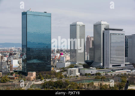 Panorama de la ville de la tour principale du château à Osaka, Japon Banque D'Images