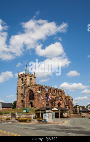 L'église paroissiale de St Jacques le Majeur dans le village de Cheshire England UK Audlem Banque D'Images