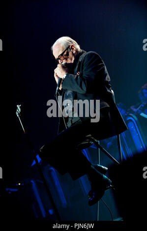 Toots Thielemans à l'Haïti Lavi 12-12 concert bénéfice au Bozar, Bruxelles (Belgique, 15/02/2010) Banque D'Images