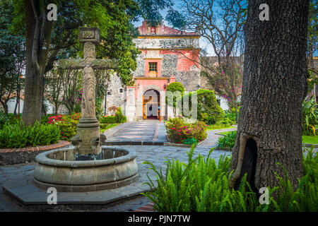 Parroquia San Jacinto dans le quartier San Angel de la ville de Mexico. Colonia San Ángel est un quartier ou de la ville de Mexico. Banque D'Images