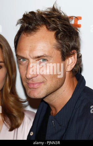 Toronto, Canada. 7 septembre 2018. Jude Law bei der Premiere von 'Vox' Lux auf dem 43. Toronto International Film Festival im Elgin Theatre. Toronto, 07.09.2018 Crédit : Geisler-Fotopress GmbH/Alamy Live News Banque D'Images