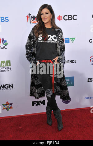 Karen Fairchild (Little Big Town), Stand Up to Cancer 2018 tenue au Barker Hangar à Santa Monica, CA le vendredi 7 septembre 2018. Photo de RPAC / PictureLux Banque D'Images