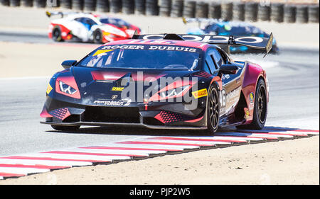 Monterey, CA, USA. 05Th Nov, 2018. A. #  46 Gdovic Pilotes B./S. Michimi qui sortent du tour 3 au cours de la Monterey Continental Grand Prix Lamborghini Super Trofeo à Weathertech Raceway Laguna Seca Monterey, CA Thurman James/CSM/Alamy Live News Banque D'Images