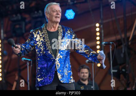 Londres, Royaume-Uni. Sep 8, 2018. Tony Blackburn au Proms in the Park, Hyde Park, Angleterre.© Jason Richardson / Alamy Live News Banque D'Images