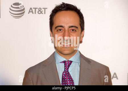 Amir Talai, marche le tapis rouge comme il arrive d'assister à la première mondiale de 'le Cercle' au 2017 Tribeca Film Festival à New York. Banque D'Images