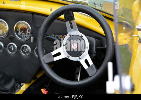 Close up photo d'une voiture classique AC Cobra Banque D'Images