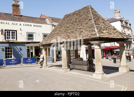Le marché Buttercross datant de 1570s en centre ville, Chippenham, Wiltshire, Angleterre, Royaume-Uni Banque D'Images