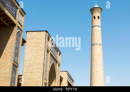 Barak Khan madrasah. As Place Imam Hazrati (imam) est un centre religieux de Tachkent. Banque D'Images