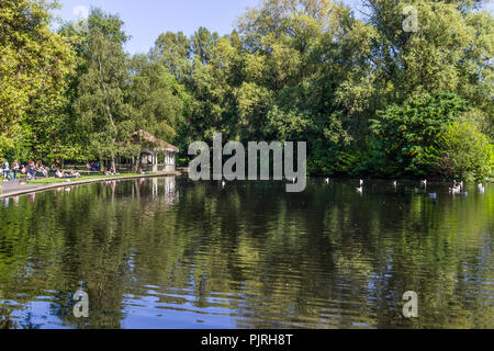 Lac de St Stephen Green Park, Dublin, Irlande Banque D'Images