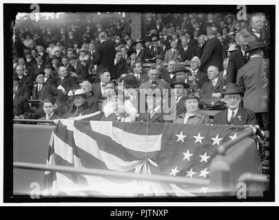 Le baseball, Wilson au jeu du ballon ; GRAYSON, CARY T., DR., U.S.N., Chesley, Mme. WILLOUGHBY S., Banque D'Images