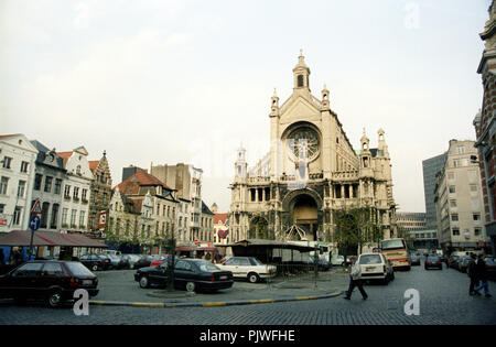 L'église Sainte-Catherine sur le Marché aux Grains au centre de Bruxelles (Belgique, 05/1993) Banque D'Images